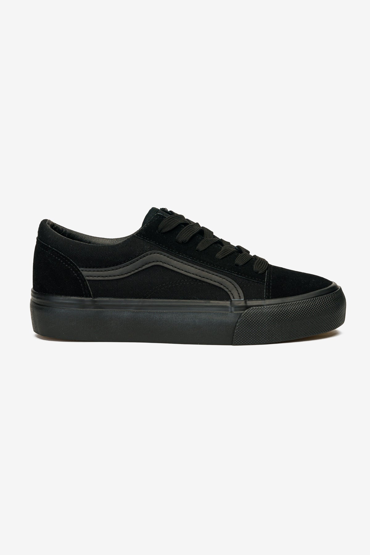 Zapatilla Mujer Negro Maura Boteli Boteli